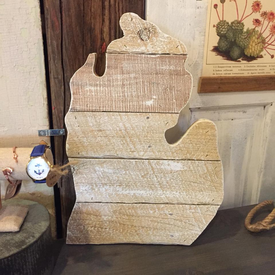 Michigan Wood Sign - Lower Peninsula